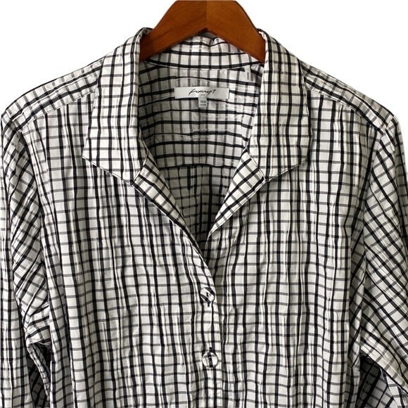 Foxcroft Germaine Crinkle Mini Check Button Up Tunic Shirt 3/4 Sleeve Textured - Picture 2 of 16